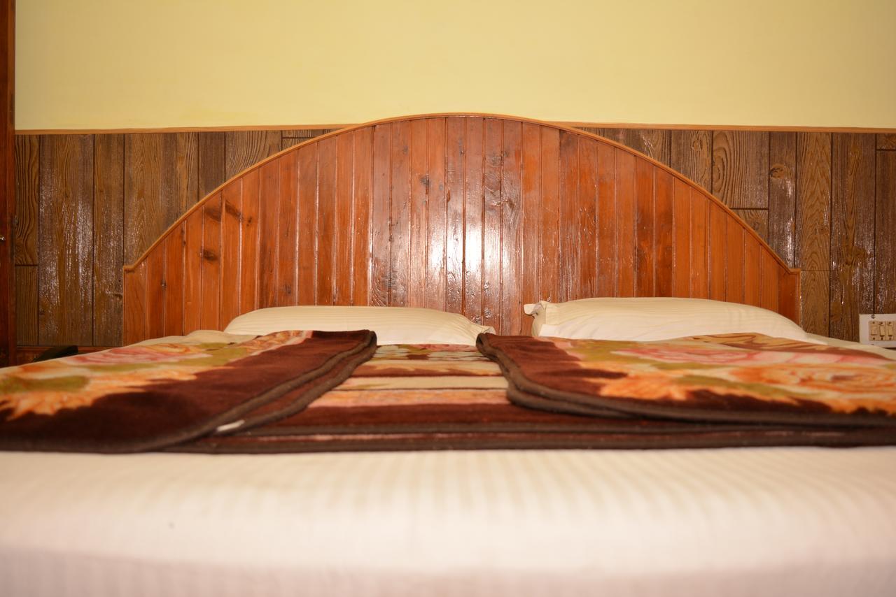Hotel Tashila Manāli Extérieur photo