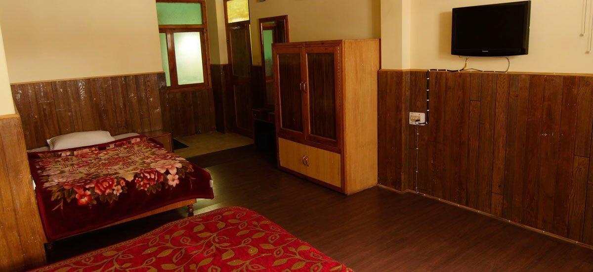 Hotel Tashila Manāli Extérieur photo