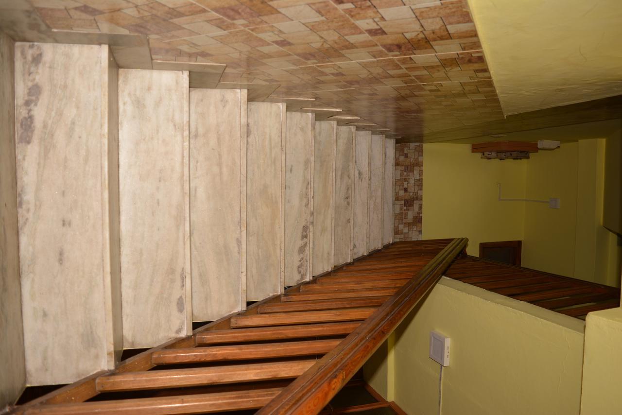 Hotel Tashila Manāli Extérieur photo